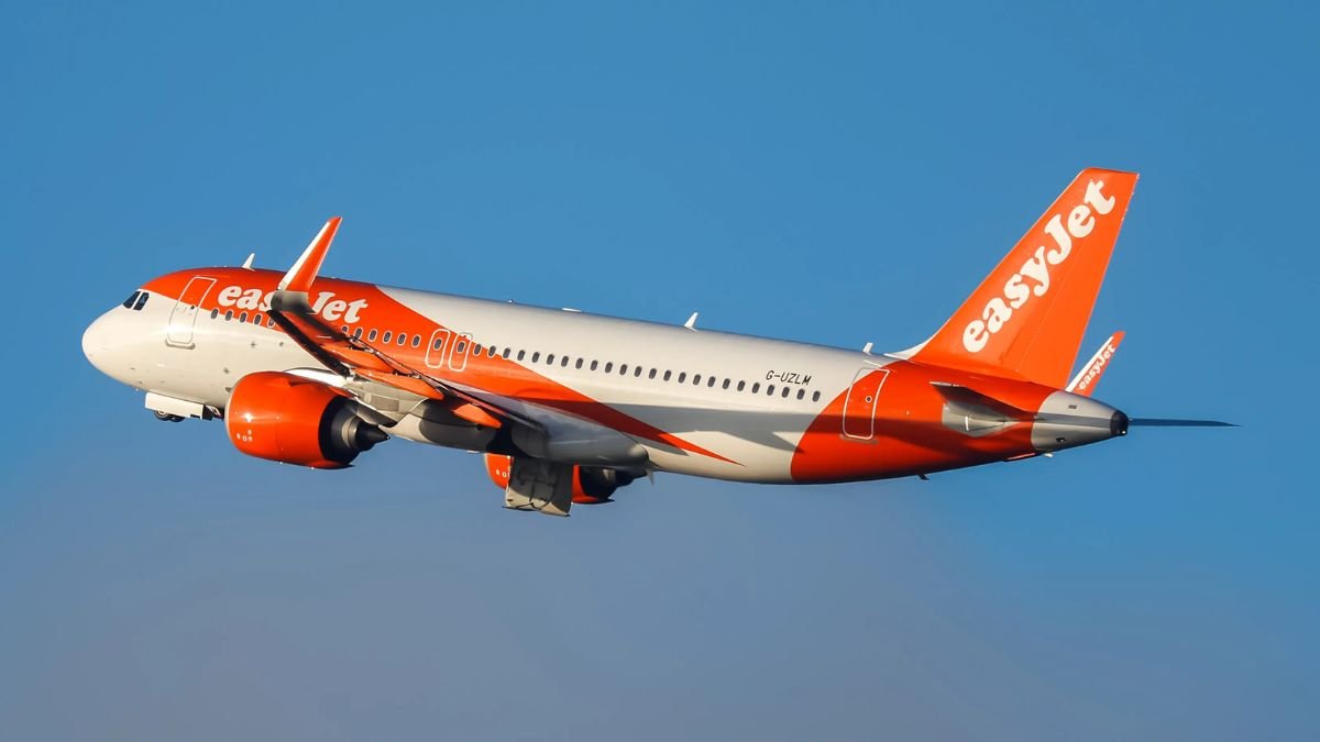 EasyJet Flight U2238 Emergency Landing Newcastle: Passenger Medical Emergency Forces Plane to Divert EasyJet Flight U2238 Emergency Landing Newcastle